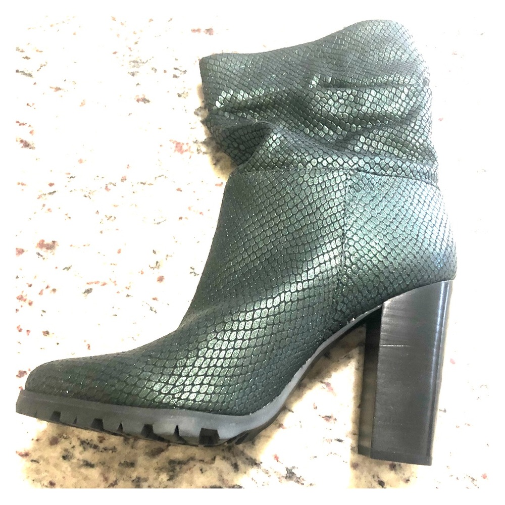 Katy Perry “The Raina” forest green snakeskin boot